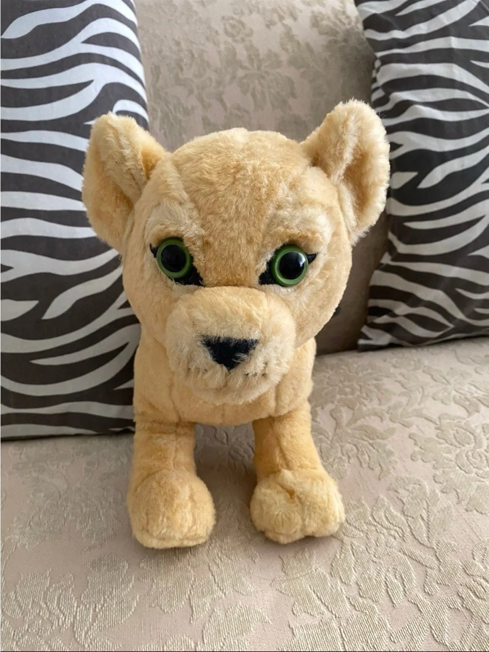 Disney Plush Tan Lion Cub Dog Toy with Green Eyes (Good)